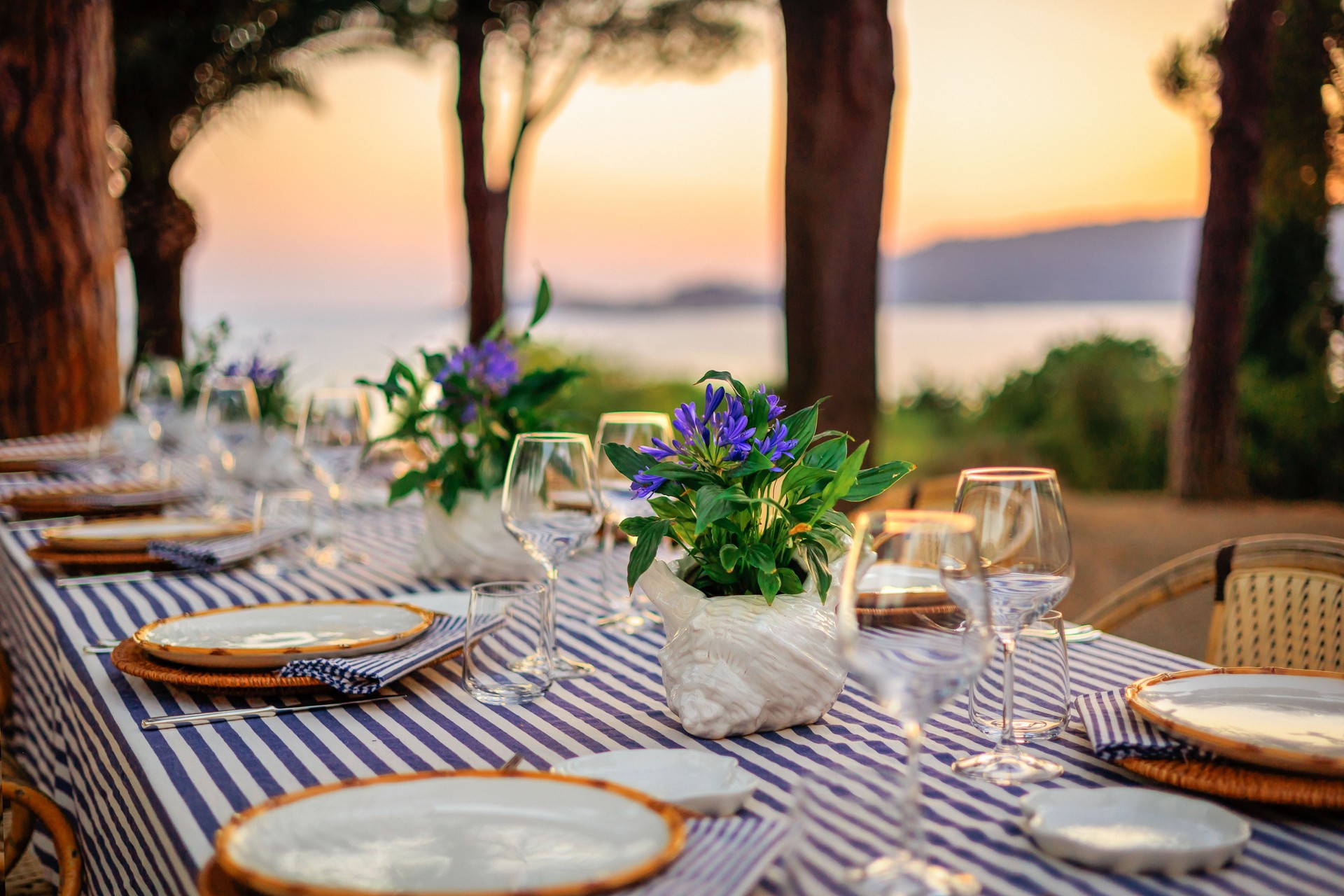 Luxury fine dining by the sea